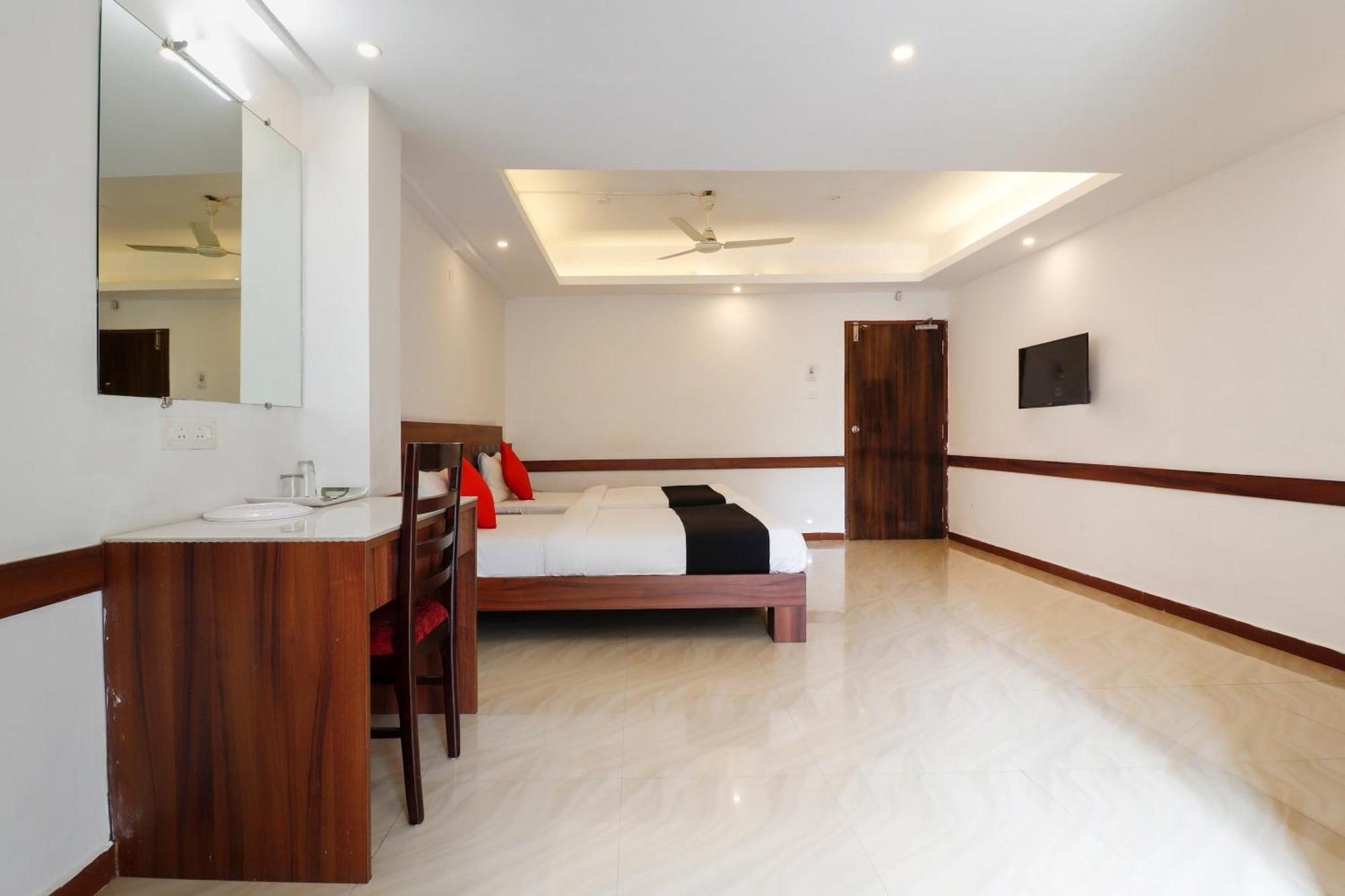 فندق Capital O Sai Arya Residency منغالور المظهر الخارجي الصورة